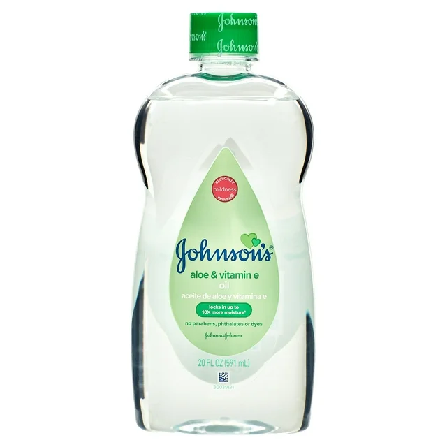 Johnson-s-Baby-Oil-Mineral-Oil-with-Aloe-Vera-Vitamin-E-20-fl-oz_fd3604dd-5e8e-412a-a5fb-4ab33028bca7.857a32d526d5155c342a37b7d832a1f6 (1)